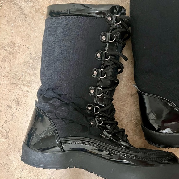 Authentic COACH PEGGEY SIGNATURE BLACK BOOT 7B New Without Box Never Worn - Picture 5 of 12